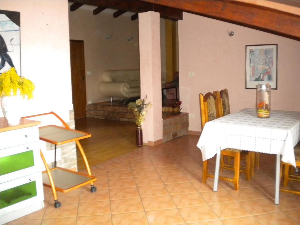 Apartments Tajana Novigrad Istria Rum bild